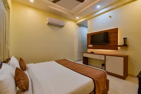 Hotel Purple - Image 2