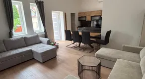 Zelia Apartmanház - Image 2