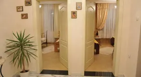 Royal Apartments - Image 3