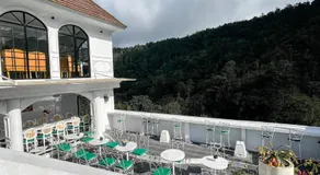 Casa Rani Hotel & Restaurant - Image 4