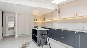 sea side cottage near beach - Image 3