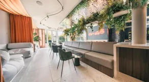 HOP Apartments & Suites - Image 4