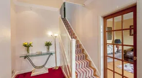 Hillhouse - Image 3