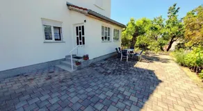 Apartments with parking space Barbat, Rab - 23300 - Image 2
