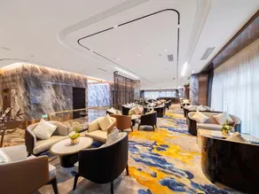 Elegant Azure Hotel - Image 5