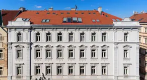 White Rabbit's Residence - Image 4