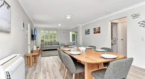 Seaspray Haven, 10 Seaspray Ave - air con, complex pool, Wi-Fi, Linen - Image 2