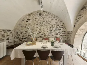 Apartamento con piscina privada, jardín y terraza - Image 3