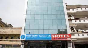 RROOMS R K International - Near Charbagh Station - Image 5