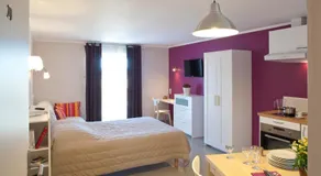 Logis Hotel Restaurant des Sapins - Image 2