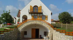 Figula Vendégház - Image 4