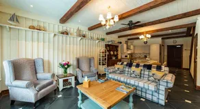 Black Sheep Hotels Cabins - Image 4