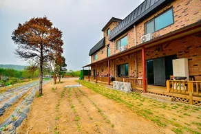 Yongin Unhak Pension - Image 2