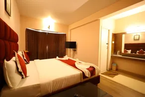Hotel Blue Bird - Image 2