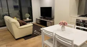 Lovely 1BD condo with free parking city view - Image 5