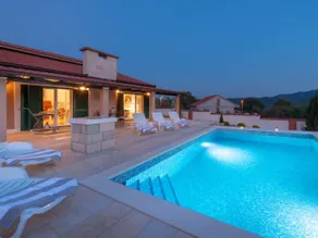 Countryside Villa With Pool, Three Bedrooms - Image 4