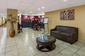 Rodeway Inn Brandon - Jackson East - Image 4