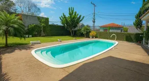 Casa com Piscina Gigante, Lareira e Churrasqueira - Image 5