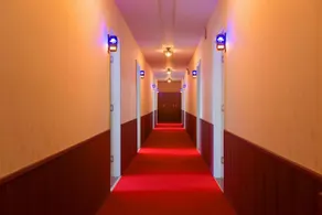 Dolphin Bay Hotel - Image 4