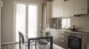Home Suites Home - Image 4