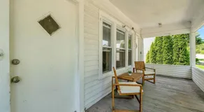 Charming Retreat - Walk to local restaurants, cafes and pubs - Image 5