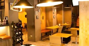 Ten Stars Hotel - Image 4