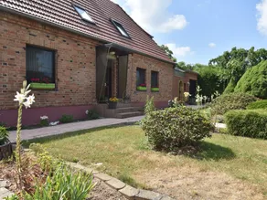 Cozy Apartment in Steffenshagen near Sea - Image 3