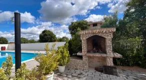 Schönes Ferienhaus mit Pool - Image 3