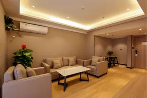 Green Tree Inn Jiangsu Wuxi Huishan District Sunshine 100 - Image 3