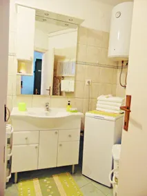Apartment Nedjeljka A1 Postira, Island Brac - Image 4
