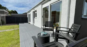 Lovely house & garden, short walk to town & beach. - Image 4