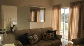 Broadway Bay Accommodation - Image 2