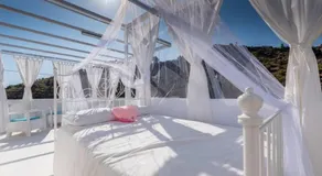 Charming Villa in Competa with Private Pool - Image 4