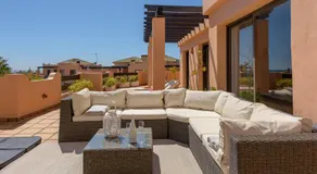 Casares Beach luxe penthouse - Image 2