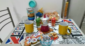 Breakfast in Naples - Image 4