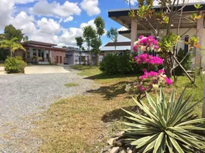 Suanrak Resort - Image 2