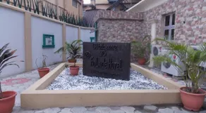 Folade Hotel - Image 5