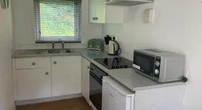PEN-Y-FAN HOLIDAY CABIN - GLAN GWNA HOLIDAY PARK SNOWDONIA - Image 4