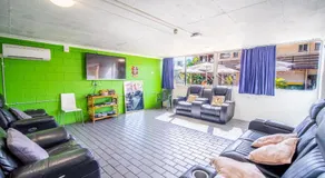 The Hostel, Airlie Beach - Image 4