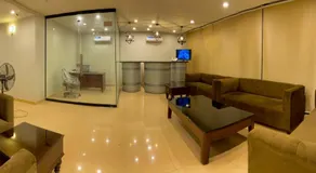 Grand Luxury Hotel Multan - Image 4