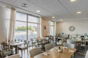 Quality Aparthotel Dinan - Image 2