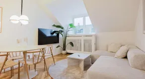 Stunning apartment by the lakes - Image 2