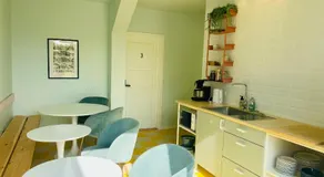 Stub Inn Guesthouse - Image 2