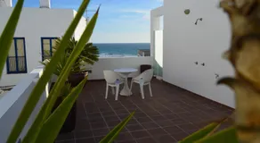 Apartamentos El Arrecife - Image 3