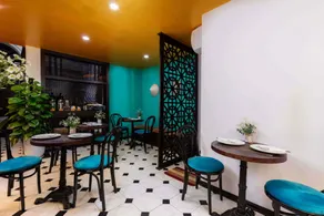 Hanoi Center Silk Lullaby Hotel and Travel - Image 4