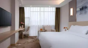 Vienna Hotel Hunan Huaihua Xupu Wanda Plaza - Image 2