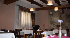 Hotel Mesón del Gallo - Image 5