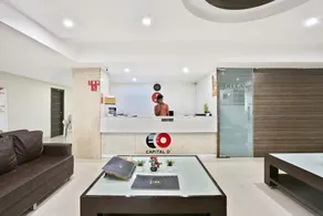 Super Townhouse Halcyon Deccan Inn Near Shilparamam - Image 3