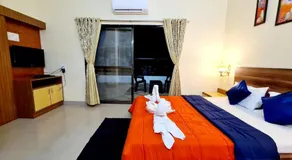 Oreo Villa with Swimming Pool - Image 2
