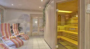 Landhotel Berghof - Image 3